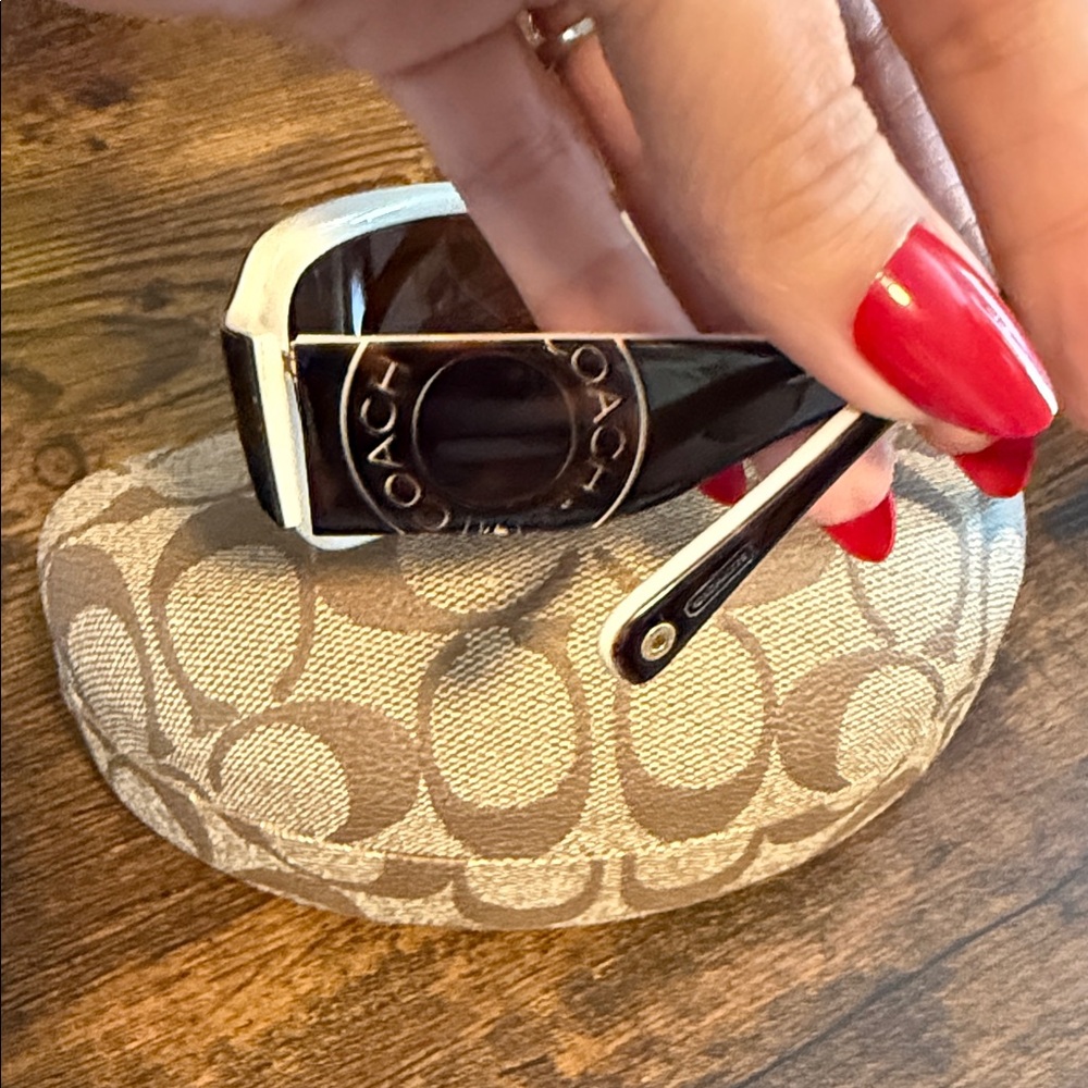 Coach Dark Brown Sunglasses with Patterned Case - Picture 4 of 6